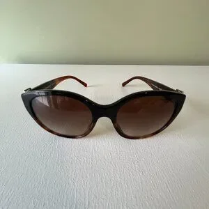 Burberry | Accessories | Burberry Womens Sunglasses Be4242f  display picture 3